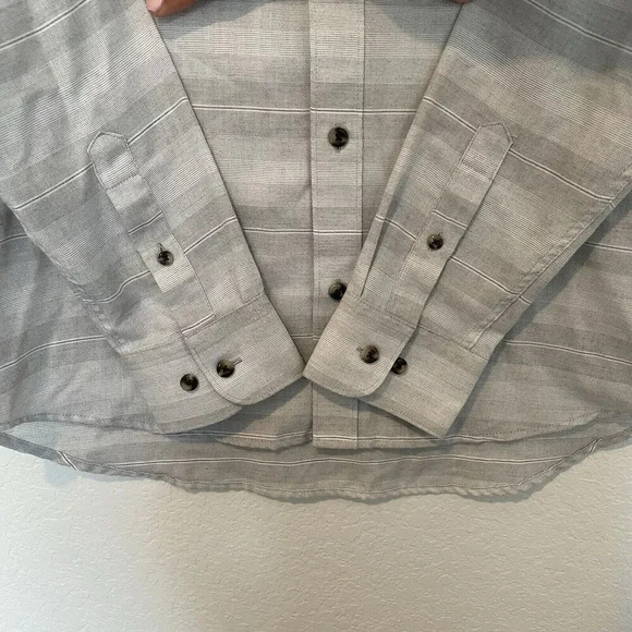 Travis Mathew Shirt Mens Medium Long Sleeve Gray Striped Button Up - Picture 6 of 10